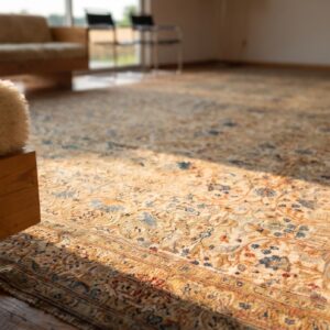 Rare Light Color Luxurious Fine Antique Oversized Persian Tabriz Haji Jalili Carpet (SKU 18406) - in-room detail