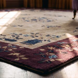 Rectangle 1920s Knotted Room Size Ivory Wool Chinese Antique - Art Deco Rug (SKU 23418) - in-room detail
