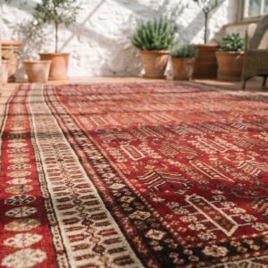 Red Antique Allover Tribal Design Caucasian Shirvan Rug (SKU 21571) - in-room detail