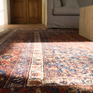 Rustic Tribal Fish Design Antique Persian Coral Bidjar Room Size Rug (SKU 19674) - in-room detail
