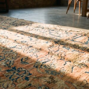 Antique Sarouk Oversized Large Oversized Big Rug Wool Coral (SKU 19315) - in-room detail