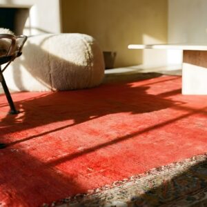 Antique Shawl Indian Red 1925 Square Rug (SKU 2581) - in-room detail