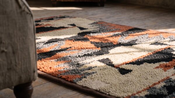 Antique small scatter size 1940s hooked american wool ivory rug 9 Antique small scatter size 1940s hooked american wool ivory rug (sku 20553) - in-room detail