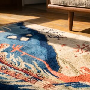 Small Scenic Pictorial Antique Chinese Bird Design Baotou Area Rug (SKU 23020) - in-room detail