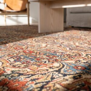 Small Size Ivory Background Antique Late 19th Century Fine Floral Persian Sarouk Rug (SKU 18240) - in-room detail