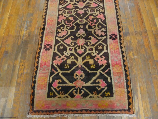 Small antique tribal indian brown earth tone color scatter rug 7 Small antique tribal indian brown earth tone color scatter rug (sku 21146) - in-room detail