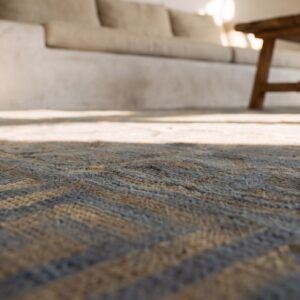 Soft Color Antique Oversized Geometric Floral Pattern Indian Dhurrie Rug (SKU 20119) - in-room detail