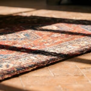 Antique Soumak Square Small Scatter Size Wool Multicolor Rug (SKU 25169) - in-room detail