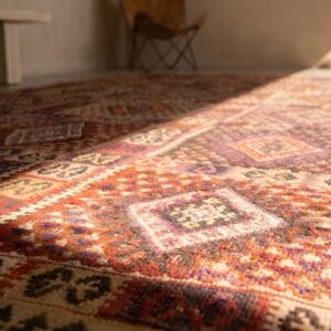 Tribal Room Size Flatwoven Antique Geometric Turkish Kilim Rug (SKU 22107) - in-room detail