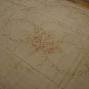 1930s Beige Floral Bouquet Antique Aubusson French Rug 8' X 11'5" Flatweave Wool Carpet - detail view 3