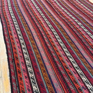 1950s Multicolor Ground Mid-Century Modern Turkish Kilim Handwoven Runner Rug - detail view 7