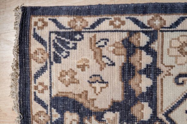 Majestic timeless charcoal hand knotted wool rug 9 x 12, detail view 1