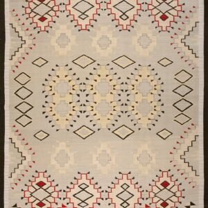 Contemporary American hooked rug, design 10006D