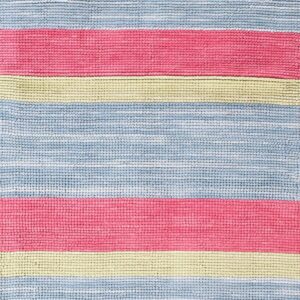 Contemporary American hooked rug, design 1120F