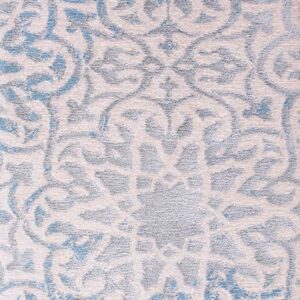 Contemporary American hooked rug, design 13036A