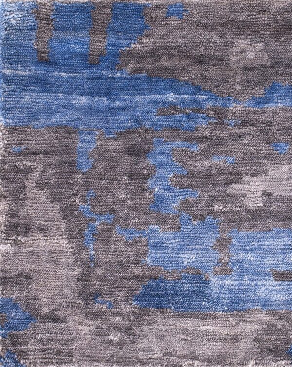 Contemporary tibetan rug, design 13047 1 Contemporary american hooked rug, design 13047