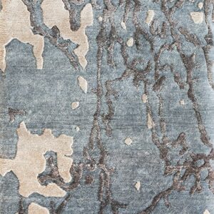 Contemporary American hooked rug, design 13055