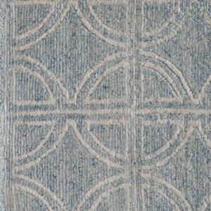 Contemporary American hooked rug, design 13080A