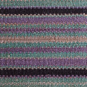 Contemporary American hooked rug, design 15011D