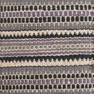 Contemporary American hooked rug, design 15012F