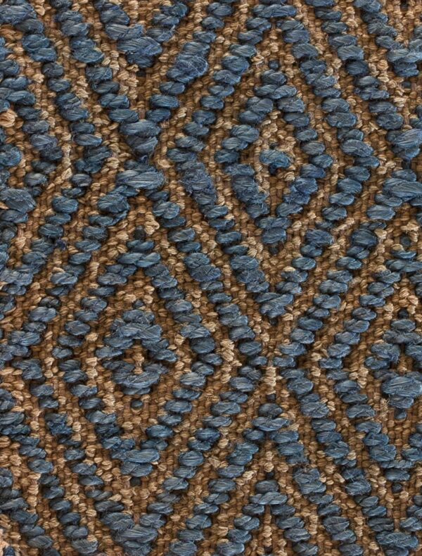 Contemporary braided jute rug, design 15018a 1 Contemporary american hooked rug, design 15018a