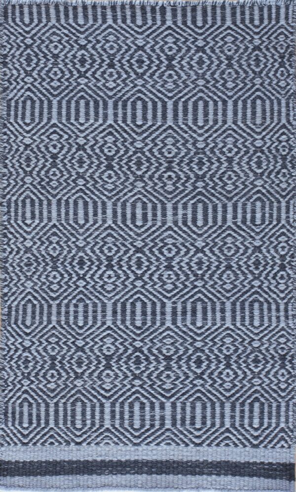 Contemporary ingrain rug, design 16004c 1 Contemporary american hooked rug, design 16004c