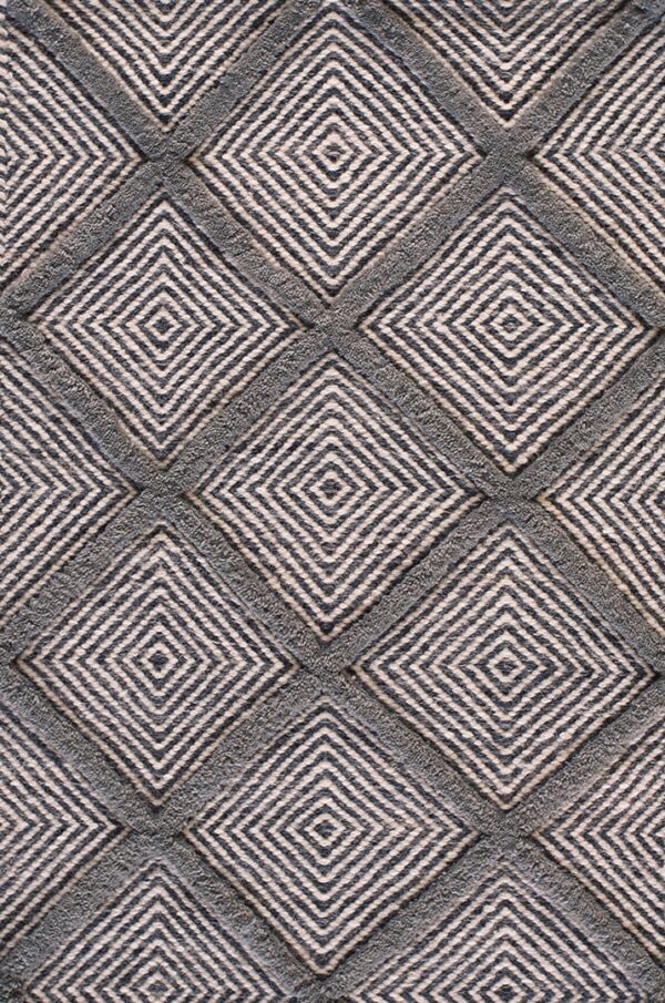 Contemporary ingrain rug, design 16032 1 Contemporary american hooked rug, design 16032