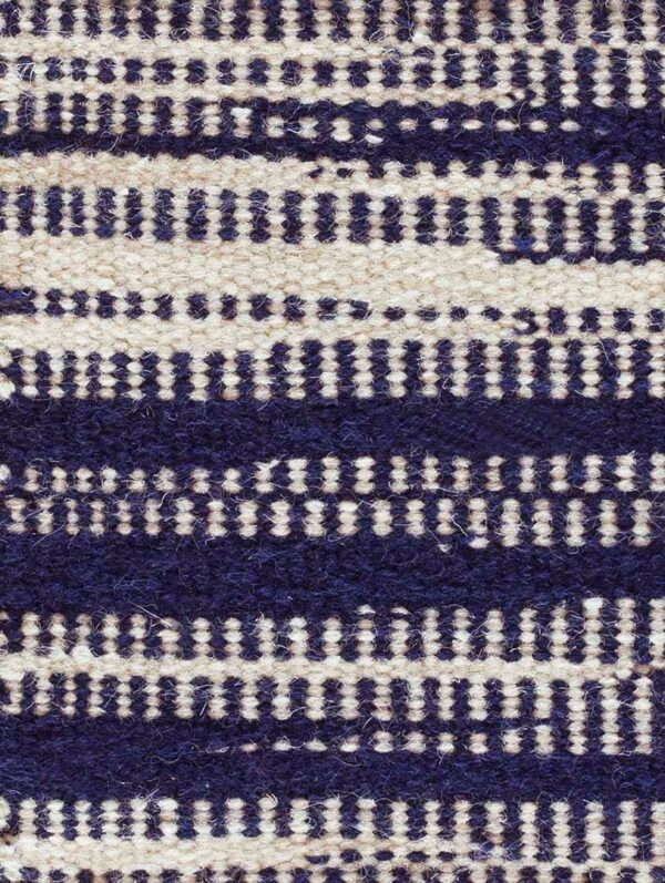 Contemporary ingrain rug, design 16046b 1 Contemporary american hooked rug, design 16046b