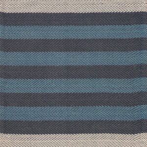 Contemporary American hooked rug, design 16S_18