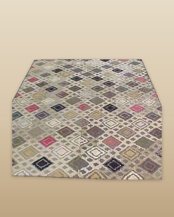 Contemporary american hooked rug 30-068a 1 Contemporary american hooked rug, design 30-068a