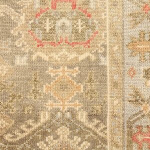 Contemporary American hooked rug, design 4024