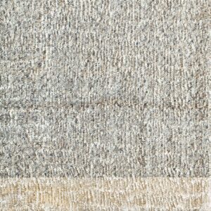 Contemporary American hooked rug, design 6117
