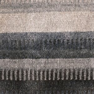 Contemporary American hooked rug, design 6134A