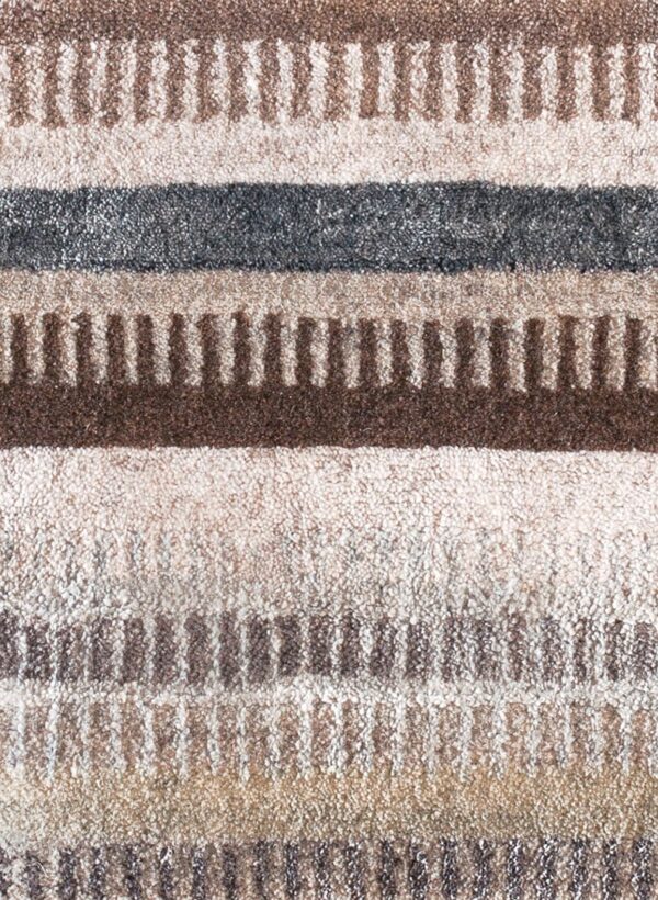 Contemporary wool pile rug, design 6134c 1 Contemporary american hooked rug, design 6134c
