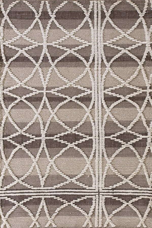 Contemporary american hooked rug, design 9032