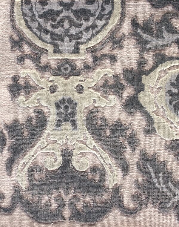 Contemporary american hooked rug, design 9048