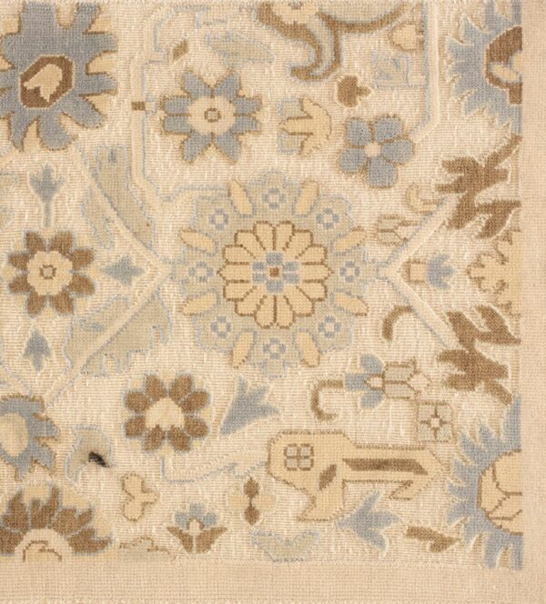 Contemporary high-low pile rug, design 9068 1 Contemporary american hooked rug, design 9068