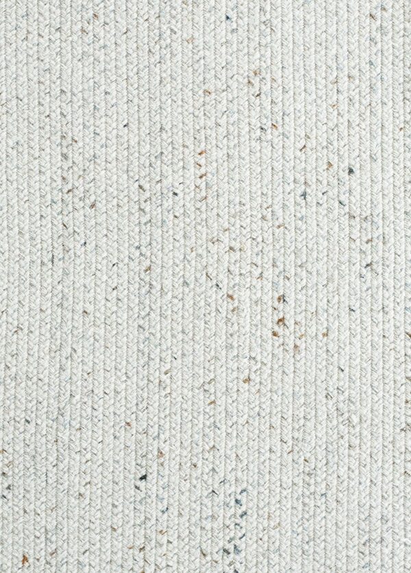 Contemporary braided rug, design b_4 1 Contemporary american hooked rug, design b_4