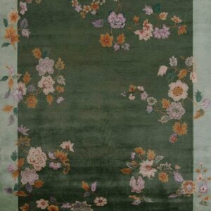 Contemporary American hooked rug, design C18011