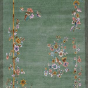 Contemporary American hooked rug, design C18015