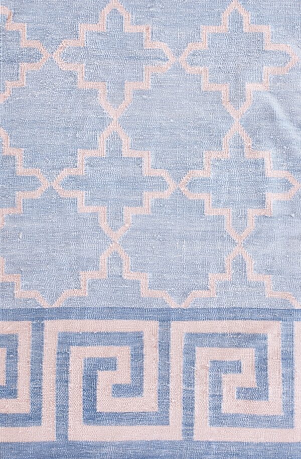 Contemporary american hooked rug, design d8108