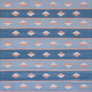 Contemporary American hooked rug, design D8120B