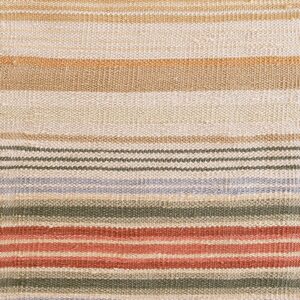 Contemporary American hooked rug, design F7106