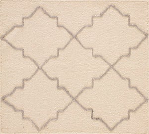 Contemporary American hooked rug, design F7227