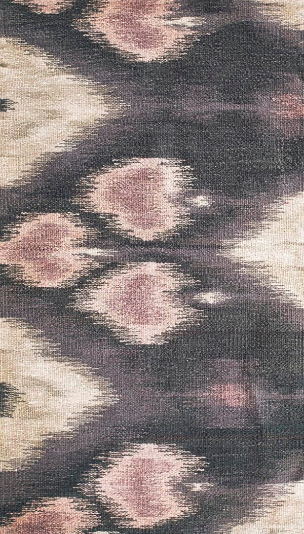 Contemporary american hooked rug, design i8009b
