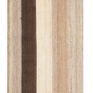 Contemporary American hooked rug, design K7004
