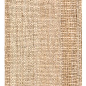 Contemporary American hooked rug, design K7011
