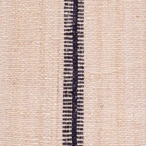 Contemporary American hooked rug, design K7032A
