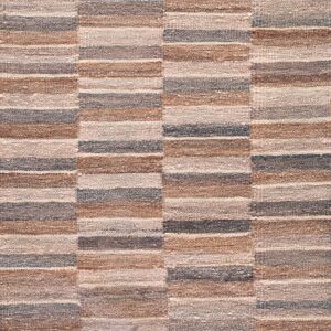 Contemporary American hooked rug, design K7207B