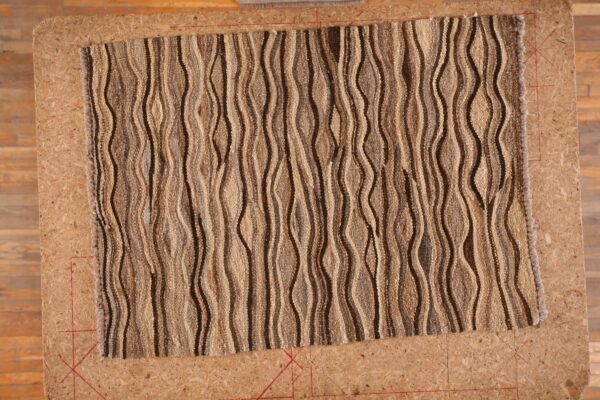 Contemporary kouhi flat weave rug, design k7209e 1 Contemporary american hooked rug, design k7209e